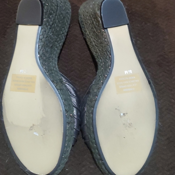 Coldwater Creek Wedge Heel Sandals - Picture 3 of 4